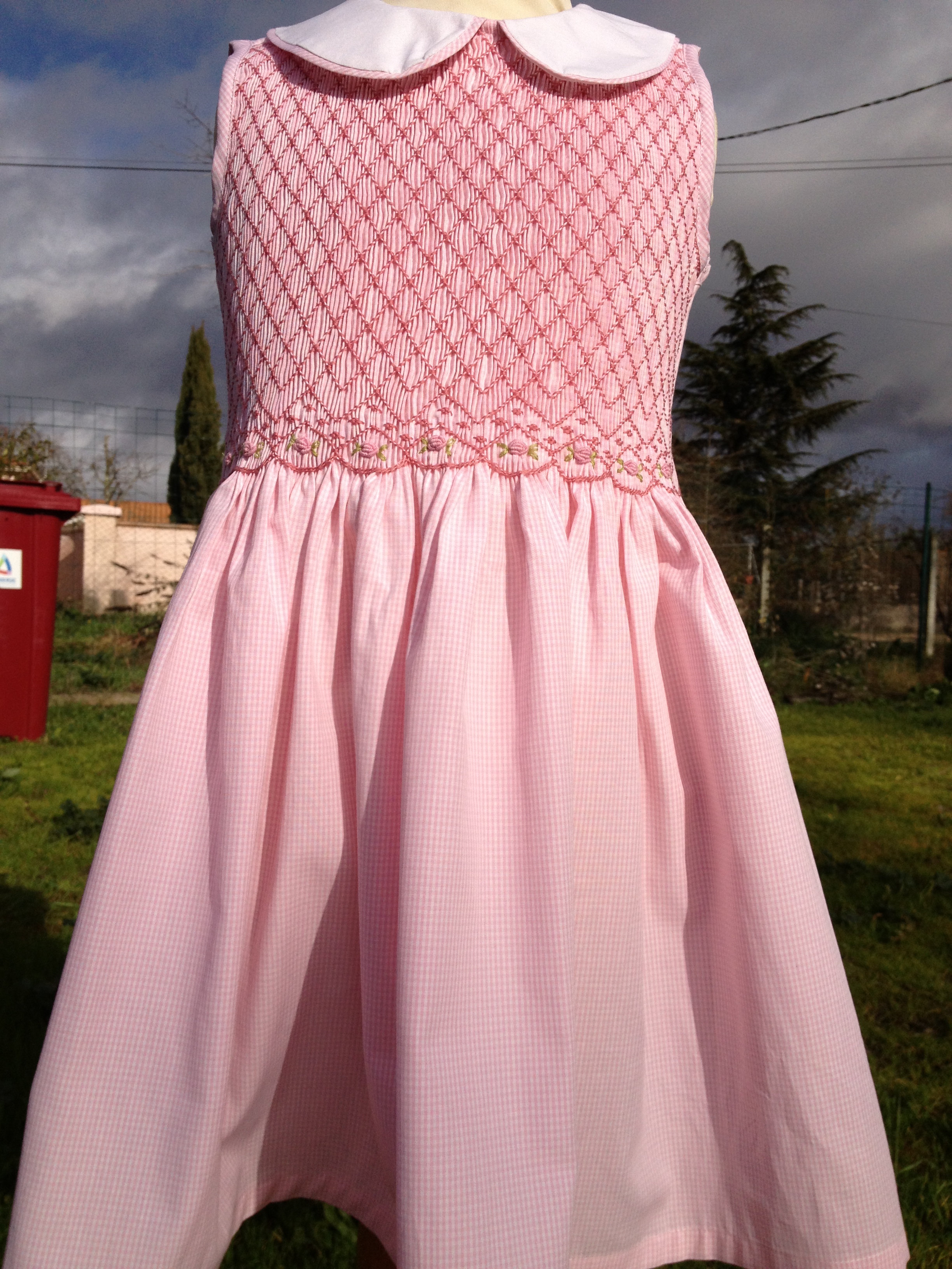 Smocked Dresses Hautex Artisanat de Madagascar Vente en gros et grossiste