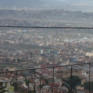 Antananarivo - Vue de tana sur une ,des nombreuses collines