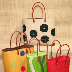 Panier Rabane doublé avec pochon, coins renforcés